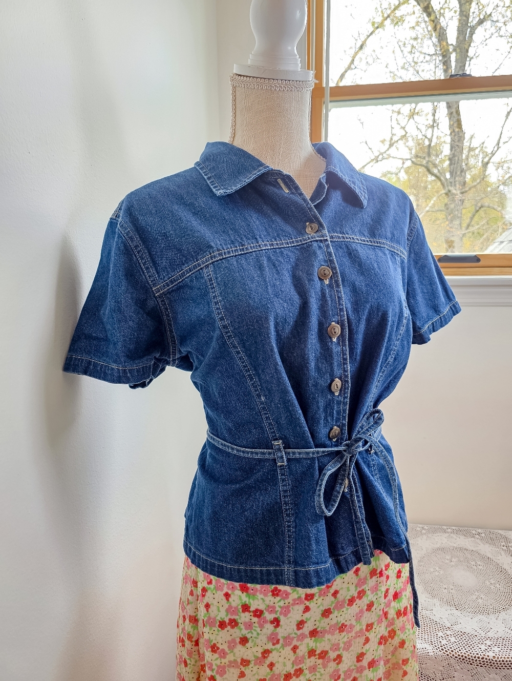 Vintage Y2K Expressions Denim Button-Up Top - Picture 3 of 5